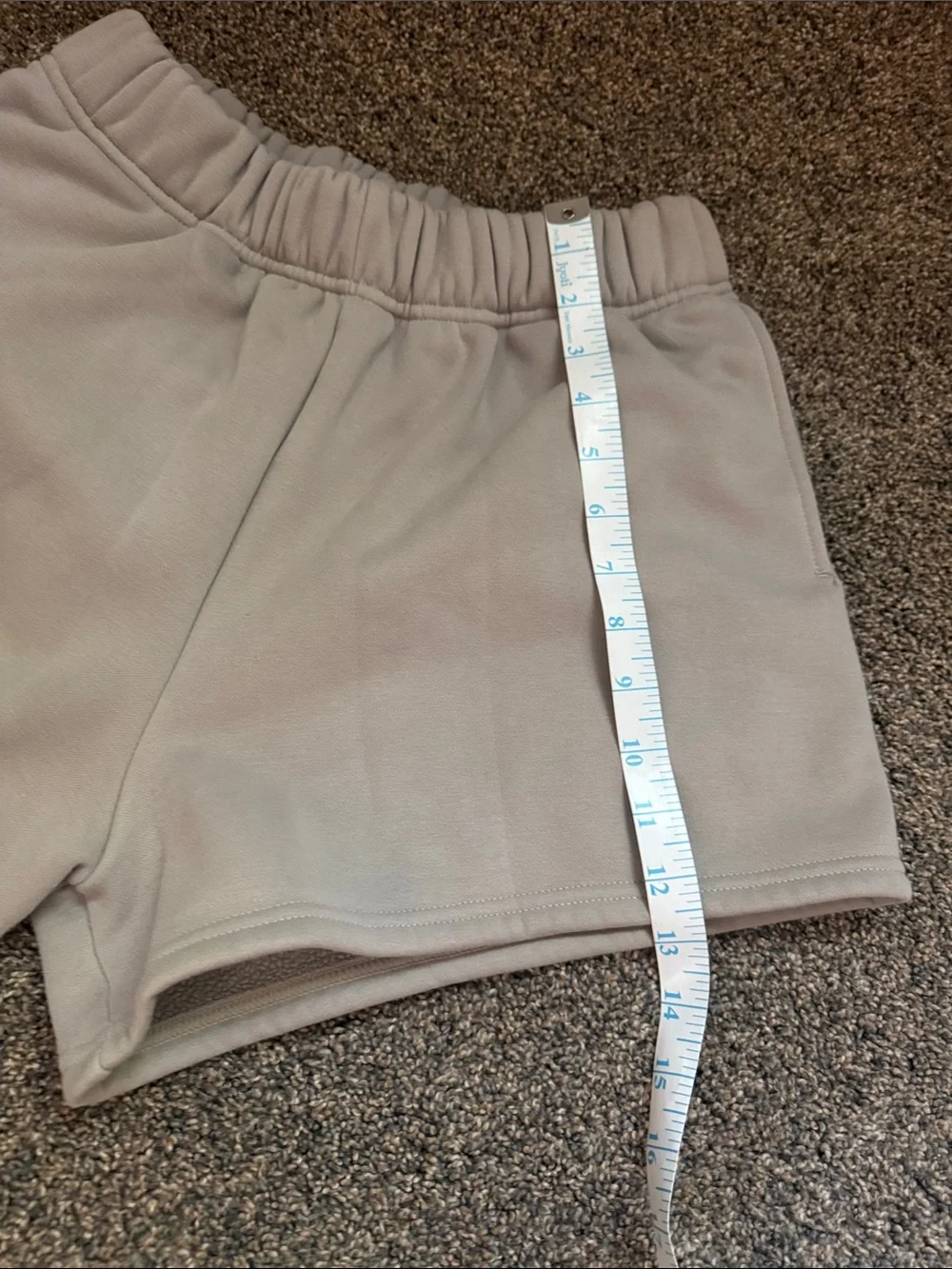 N/A light gray